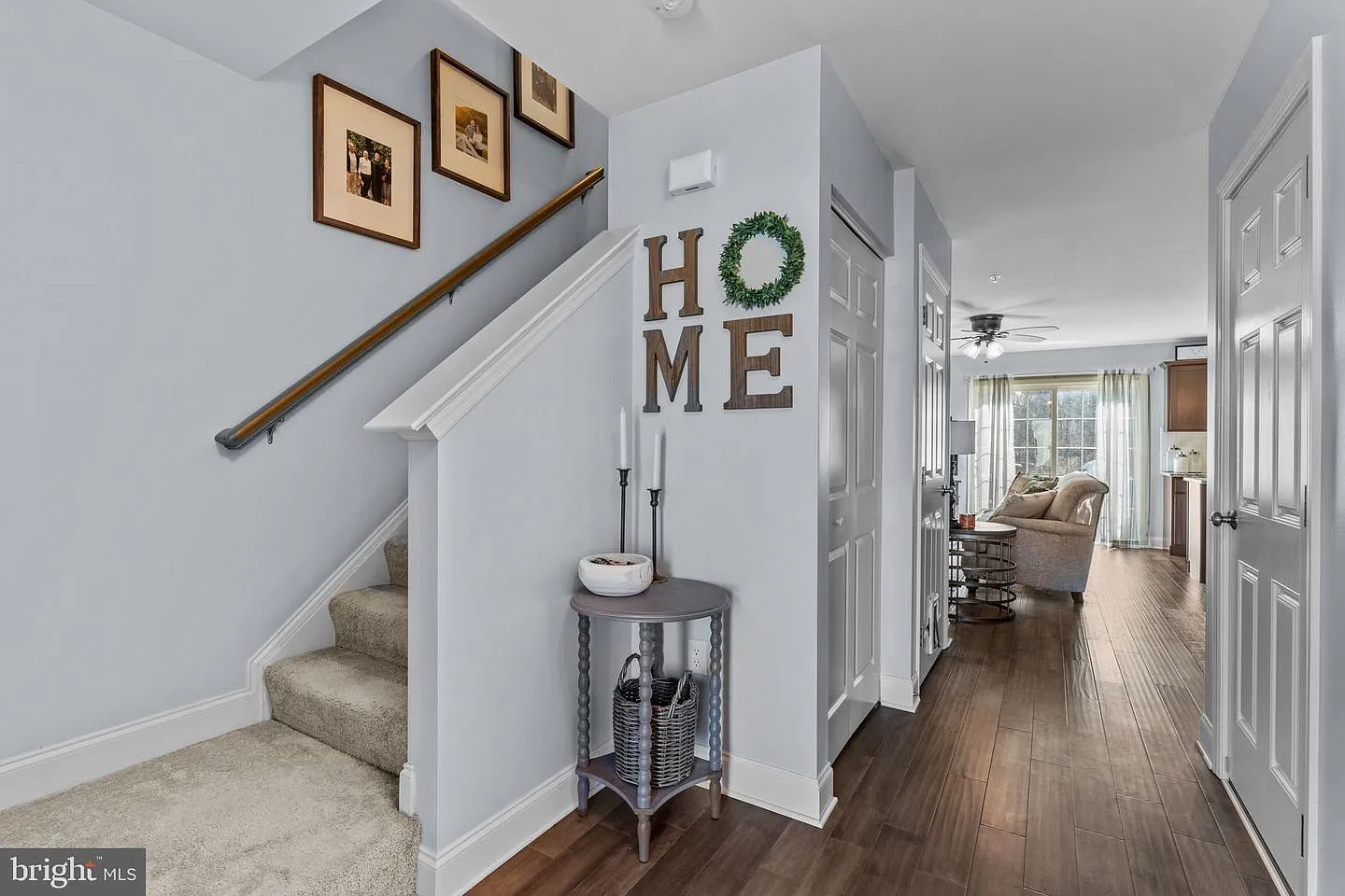 3 bed, 1452 sqft, $2,050 — Photo 3