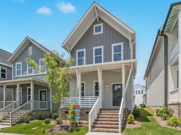 1552 Piney Falls Dr, Wendell, NC 27591