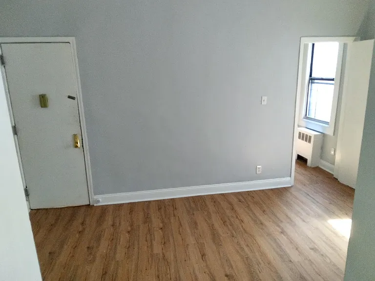 66 Chestnut St #3 — Photo 2