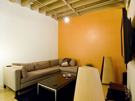 Living Room (2)