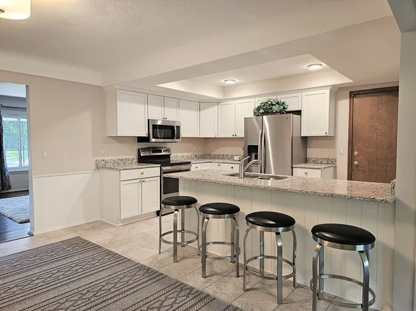 53416 Tundra Dr, Shelby Township, MI 48316