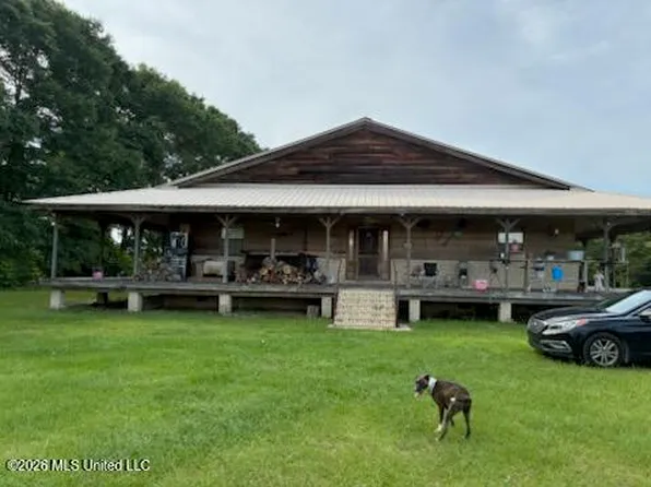 58A Pearce Dr, Richton, MS 39476
