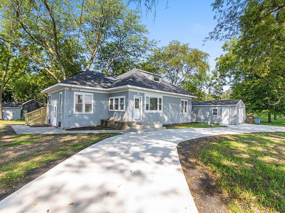 1st image of 1353 Steward Rd