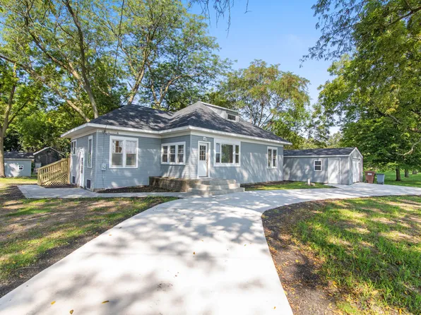 1353 Steward Rd, Steward, IL 60553