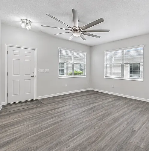 3 bed, 1473 sqft, $2,200 — Photo 2