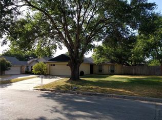 10117 Buffalo Grove Rd, Fort Worth, TX 76108