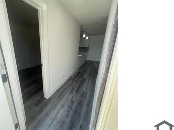 1220 SW 6th Ter