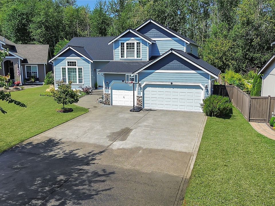 1st image of 8305 212th Avenue E
