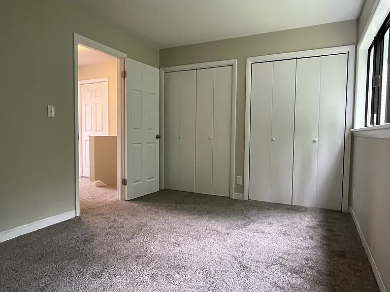 533 Saint Marys Dr — Photo 7