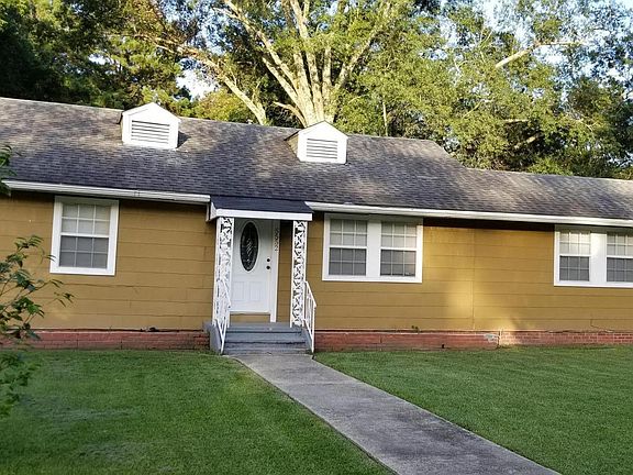 3 bedroom 2 bath