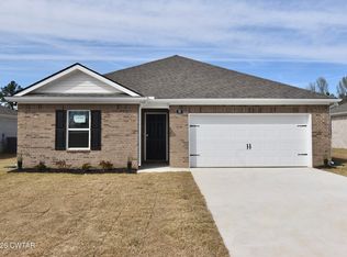 97 Lansbury Pl, Jackson, TN 38305