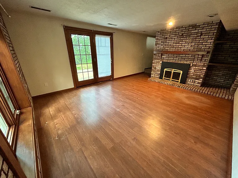 818 N Timberline Cir W — Photo 11