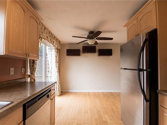 4th image of 5804 Post Rd APT 8