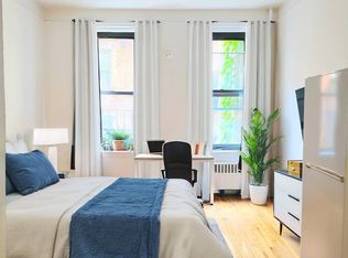 224 W 17th St APT 2D, New York, NY 10011