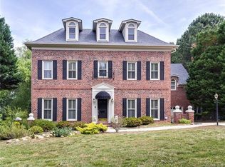 5529 Sunstar Ct, Charlotte, NC 28226