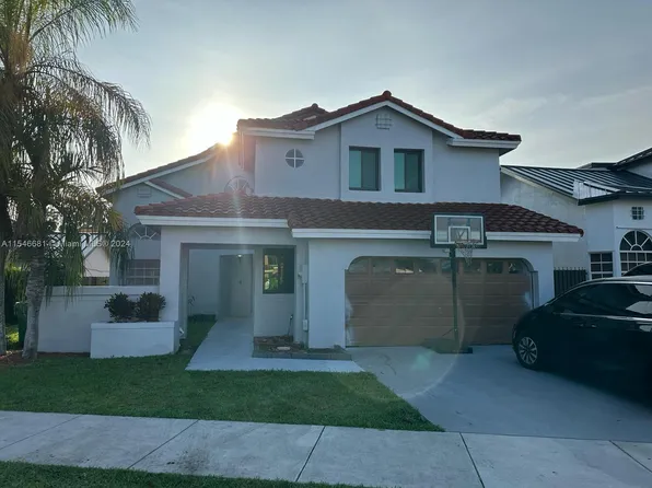 15476 SW 62nd Ter, Miami, FL 33193