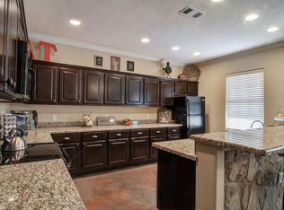 113 Knox Dr, College Station, TX 77845