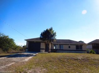 3830 39th Ave NE, Naples, FL 34120