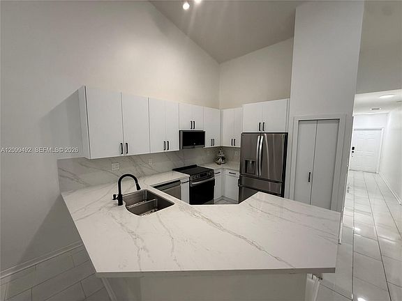 4th image of 1238 NE 32nd Ter