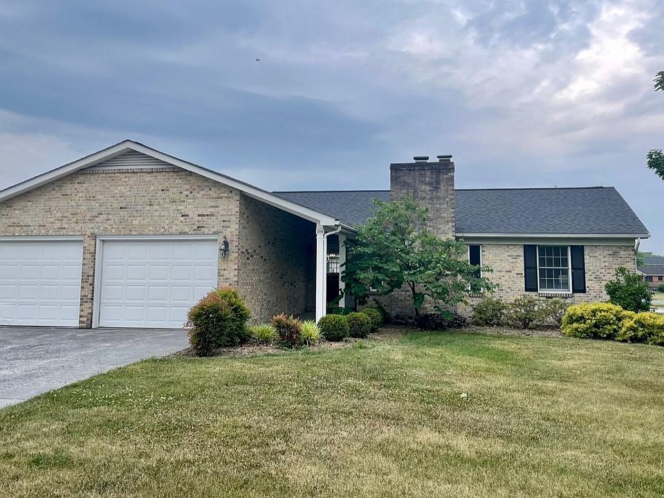 1st image of 300 Craig Dr