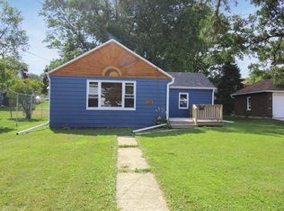 228 N Whistler Ave, Freeport, IL 61032
