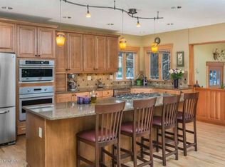 1543 Bannister Dr, Anchorage, AK 99508