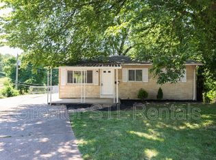 20 Ville Donna Ct, Hazelwood, MO