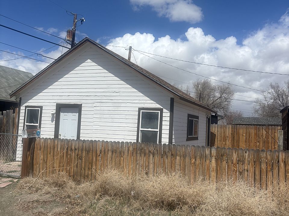 2nd image of 457 W Sheridan St