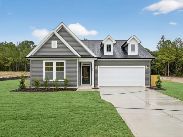455 Beacon Hill Rd #28, Lillington, NC 27546