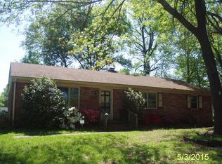 2525 Blenheim Dr, North Chesterfield, VA 23224