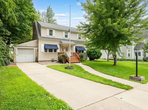 303 1st St SW, Austin, MN 55912