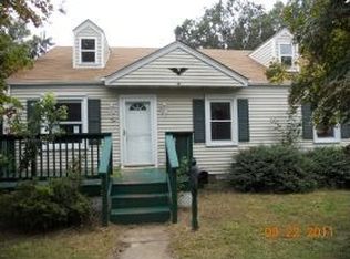 9 E Gray St, Sandston, VA 23150