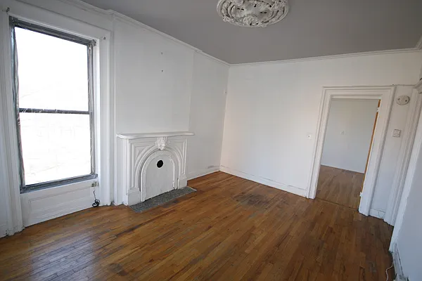 Rented by Rental Solutions Inc | media 35