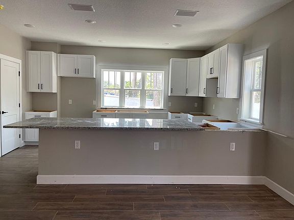 3rd image of 1093 South Blvd #1093