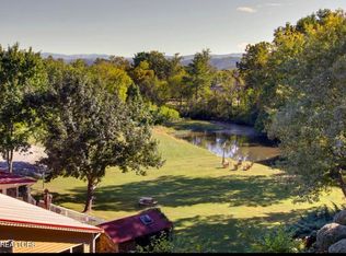 527 River Place Way UNIT 524, Sevierville, TN 37862