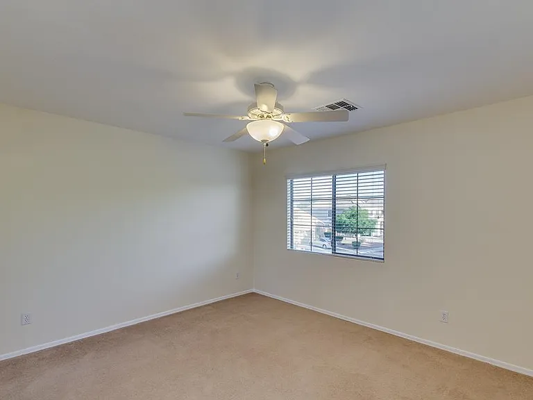 1306 E Birdland Dr — Photo 26