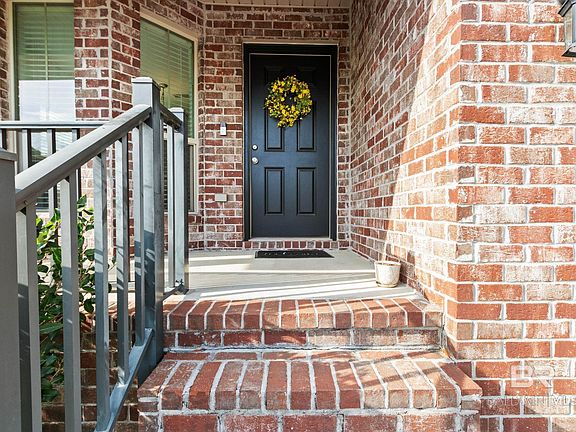 3rd image of 27500 Elise Ct