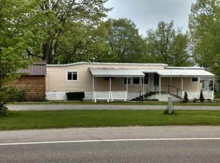 709 Golfview Cir, Elk Rapids, MI 49629