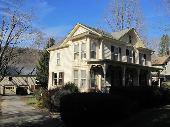 380 W Mill Rd, Long Valley, NJ 07853