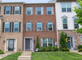 9002 Ruby Lockhart Blvd, Lanham, MD 20706