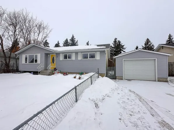 20 Bristow Cres, Spruce Grove, AB T7X 2C9