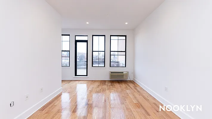 Rented by Nooklyn NYC LLC | media 17