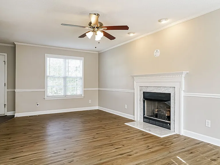 102 Westwood Pl — Photo 5