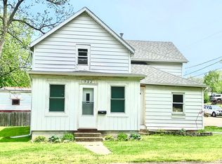 522 Monroe Ave, Dixon, IL 61021