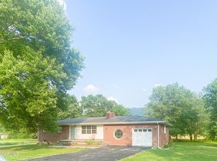 8013 Highway 297, Pioneer, TN 37847