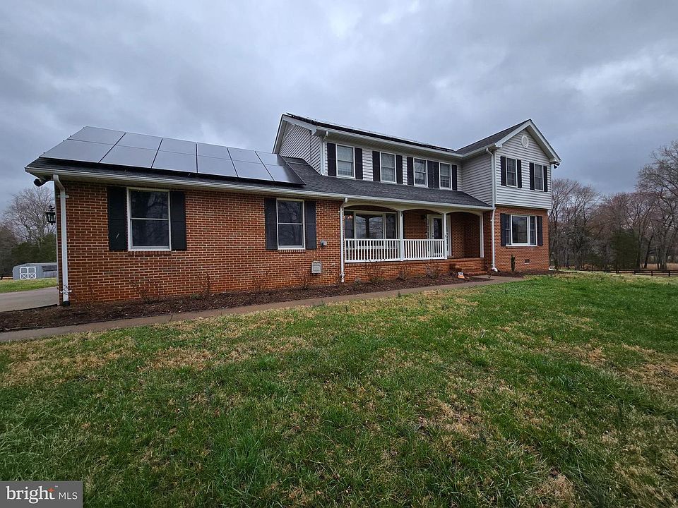 1st image of 19075 Monteith Farm Rd