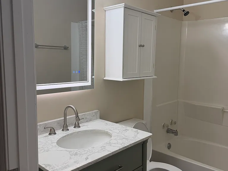 226 Saint Johns St — Photo 25