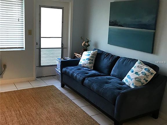 3rd image of 348 Pennsylvania Ave #5