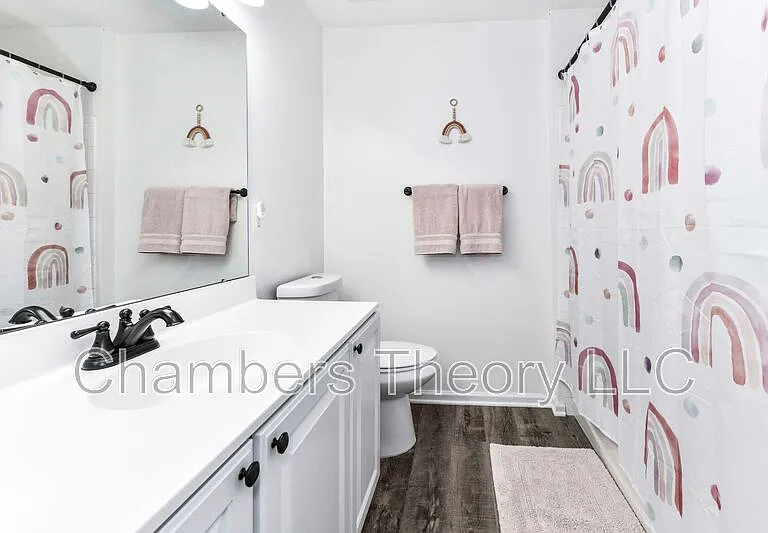 235 Shirley Sq SE — Photo 17