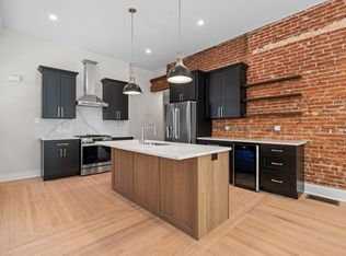 32 W Market St FLOOR 1, Bethlehem, PA 18018